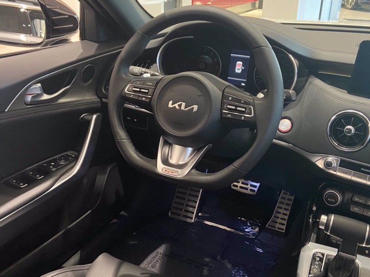 kia 8